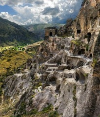 Vardzia